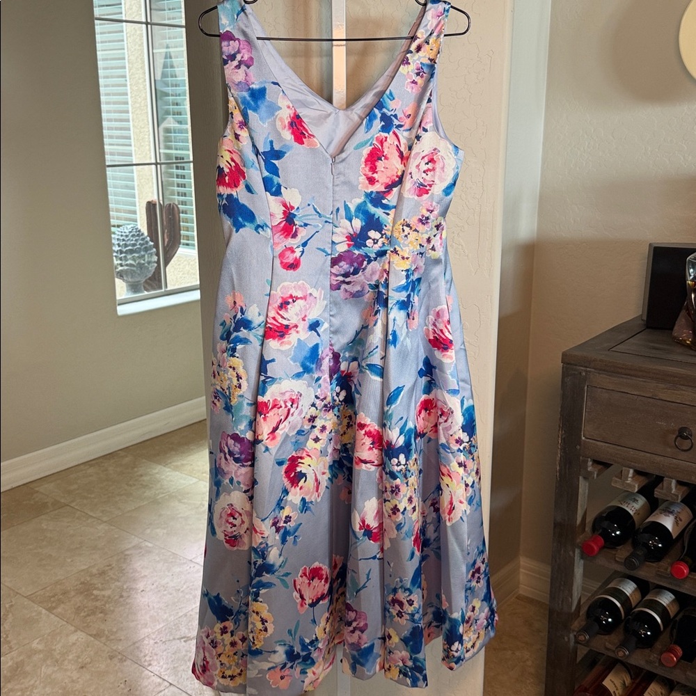 Alex Evenings 8139050 Short Printed Cocktail A Line Dress in Lilac Multi size 4 - Picture 4 of 11